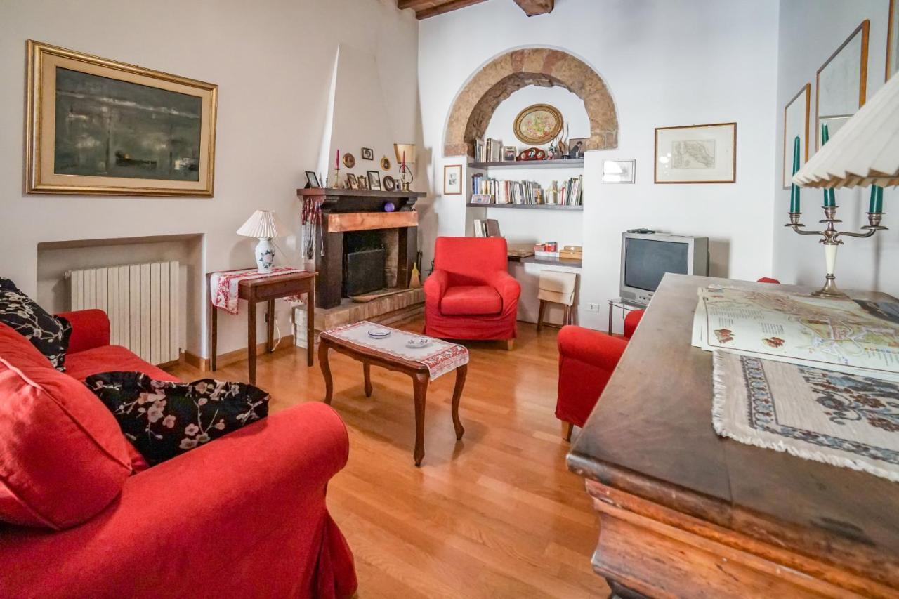 Ogni Finestra E Un Quadro - Appartamento Ad Assisi Exterior photo